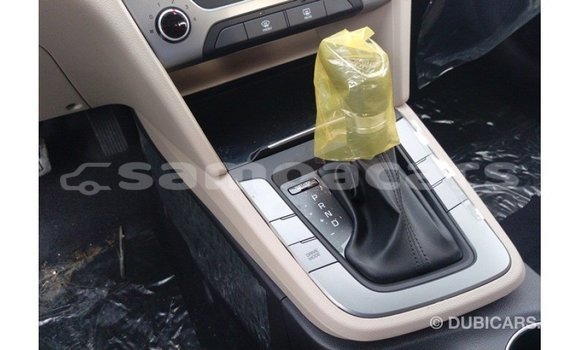 Buy Import Hyundai Elantra White Car in Import - Dubai in A'ana Buy Import Hyundai Elantra White Car in Import - Dubai in A'ana