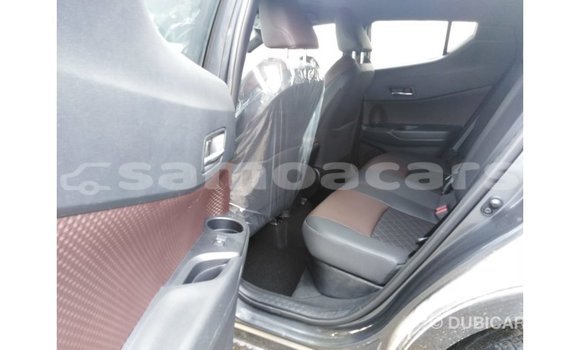 Buy Import Toyota C-HR Other Car in Import - Dubai in A'ana Buy Import Toyota C-HR Other Car in Import - Dubai in A'ana