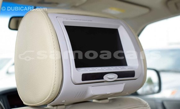 Acheter Import Voiture Mitsubishi Pajero Noir à Import - Dubai, A'ana Acheter Import Voiture Mitsubishi Pajero Noir à Import - Dubai, A'ana