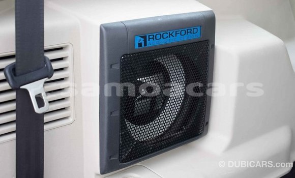 Acheter Import Voiture Mitsubishi Pajero Noir à Import - Dubai, A'ana Acheter Import Voiture Mitsubishi Pajero Noir à Import - Dubai, A'ana