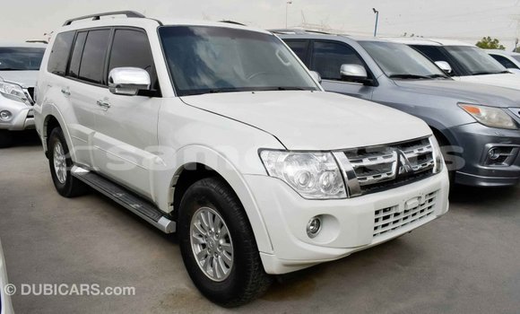 Buy Import Mitsubishi Pajero White Car in Import - Dubai in A'ana Buy Import Mitsubishi Pajero White Car in Import - Dubai in A'ana
