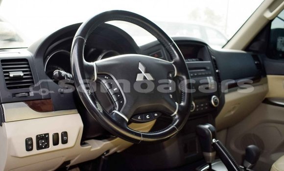 Buy Import Mitsubishi Pajero White Car in Import - Dubai in A'ana Buy Import Mitsubishi Pajero White Car in Import - Dubai in A'ana