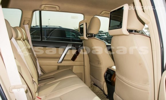 Buy Import Toyota Prado White Car in Import - Dubai in A'ana Buy Import Toyota Prado White Car in Import - Dubai in A'ana
