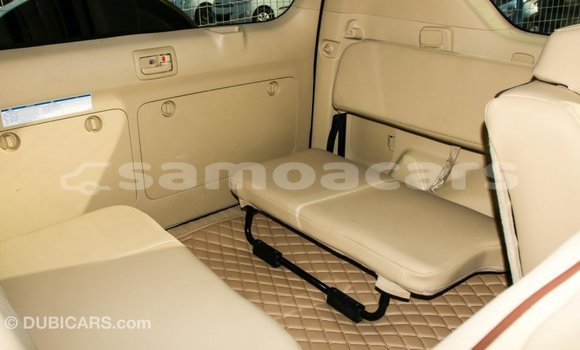 Buy Import Toyota Prado White Car in Import - Dubai in A'ana Buy Import Toyota Prado White Car in Import - Dubai in A'ana