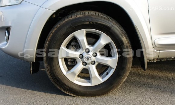 Buy Import Toyota RAV4 Other Car in Import - Dubai in A'ana Buy Import Toyota RAV4 Other Car in Import - Dubai in A'ana