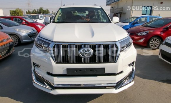 Buy Import Toyota Prado White Car in Import - Dubai in A'ana Buy Import Toyota Prado White Car in Import - Dubai in A'ana
