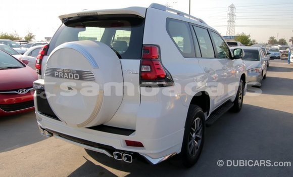 Buy Import Toyota Prado White Car in Import - Dubai in A'ana Buy Import Toyota Prado White Car in Import - Dubai in A'ana