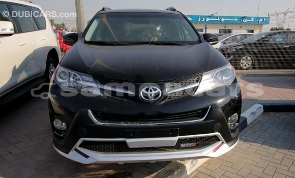 Acheter Import Voiture Toyota RAV4 Noir à Import - Dubai, A'ana Acheter Import Voiture Toyota RAV4 Noir à Import - Dubai, A'ana
