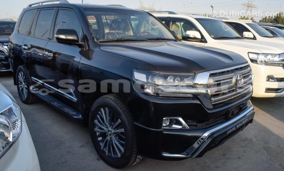 Buy Import Toyota Land Cruiser Black Car in Import - Dubai in A'ana Buy Import Toyota Land Cruiser Black Car in Import - Dubai in A'ana