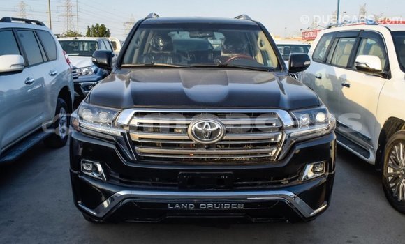 Buy Import Toyota Land Cruiser Black Car in Import - Dubai in A'ana Buy Import Toyota Land Cruiser Black Car in Import - Dubai in A'ana