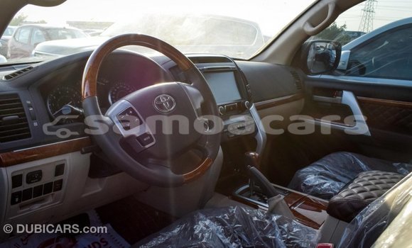 Buy Import Toyota Land Cruiser Black Car in Import - Dubai in A'ana Buy Import Toyota Land Cruiser Black Car in Import - Dubai in A'ana