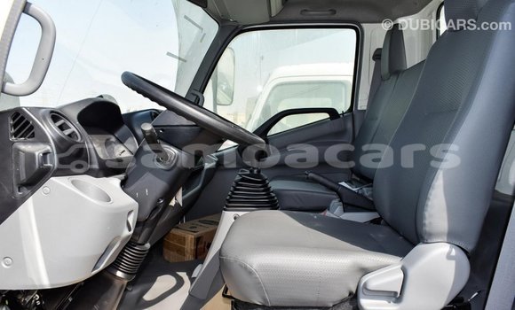 Buy Import Hino 300 Series White Truck in Import - Dubai in A'ana Buy Import Hino 300 Series White Truck in Import - Dubai in A'ana