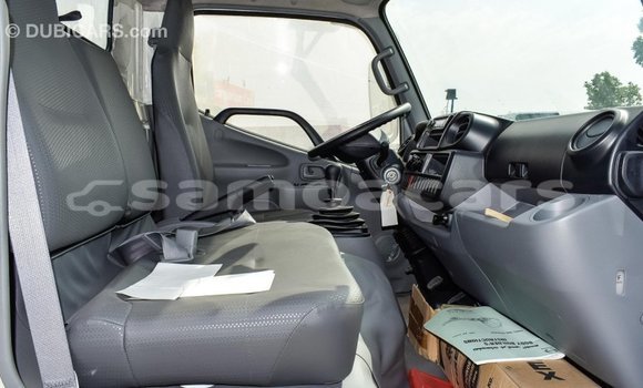 Buy Import Hino 300 Series White Truck in Import - Dubai in A'ana Buy Import Hino 300 Series White Truck in Import - Dubai in A'ana