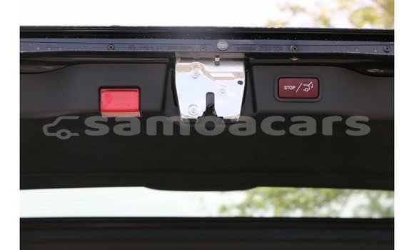 Acheter Import Voiture Mercedes-Benz 250 Noir à Import - Dubai, A'ana Acheter Import Voiture Mercedes-Benz 250 Noir à Import - Dubai, A'ana