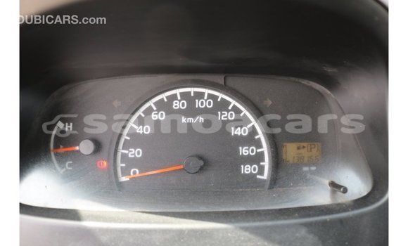 Acheter Import Voiture Daihatsu Sirion Blanc à Import - Dubai, A'ana