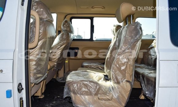 Buy Import Hyundai Accent White Car in Import - Dubai in A'ana Buy Import Hyundai Accent White Car in Import - Dubai in A'ana