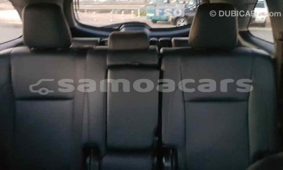 Acheter Import Voiture Toyota Highlander Noir à Import - Dubai, A'ana Acheter Import Voiture Toyota Highlander Noir à Import - Dubai, A'ana