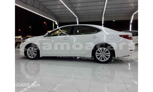 Buy Import Lexus ES White Car in Import - Dubai in A'ana Buy Import Lexus ES White Car in Import - Dubai in A'ana