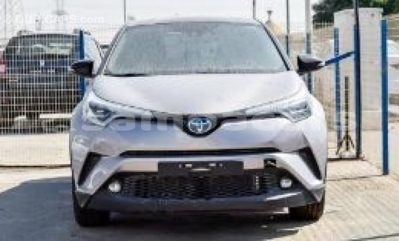 Buy Import Toyota C-HR Other Car in Import - Dubai in A'ana Buy Import Toyota C-HR Other Car in Import - Dubai in A'ana