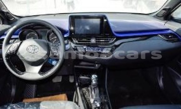 Buy Import Toyota C-HR Other Car in Import - Dubai in A'ana Buy Import Toyota C-HR Other Car in Import - Dubai in A'ana
