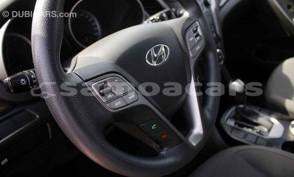 Buy Import Hyundai Santa Fe Black Car in Import - Dubai in A'ana Buy Import Hyundai Santa Fe Black Car in Import - Dubai in A'ana