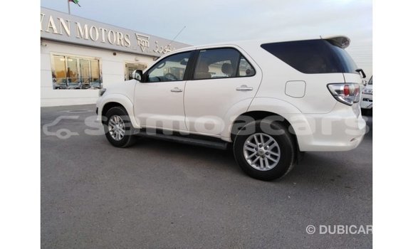 Buy Import Toyota Fortuner White Car in Import - Dubai in A'ana Buy Import Toyota Fortuner White Car in Import - Dubai in A'ana