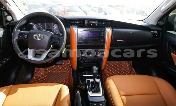 Buy Import Toyota Fortuner Other Car in Import - Dubai in A'ana Buy Import Toyota Fortuner Other Car in Import - Dubai in A'ana