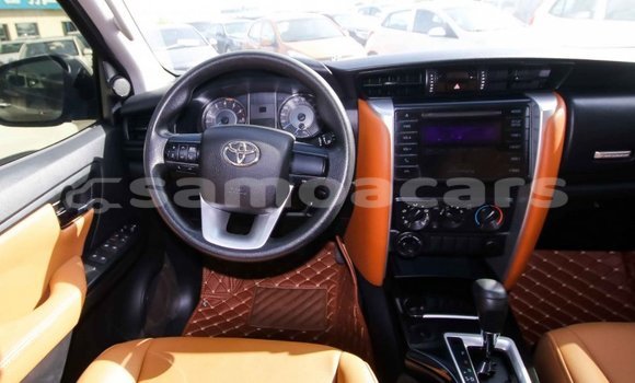 Buy Import Toyota Fortuner Other Car in Import - Dubai in A'ana Buy Import Toyota Fortuner Other Car in Import - Dubai in A'ana
