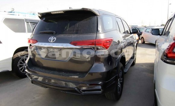 Buy Import Toyota Fortuner Other Car in Import - Dubai in A'ana Buy Import Toyota Fortuner Other Car in Import - Dubai in A'ana