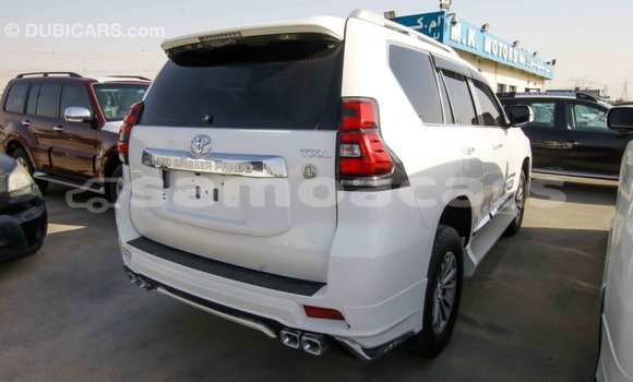 Buy Import Toyota Prado White Car in Import - Dubai in A'ana Buy Import Toyota Prado White Car in Import - Dubai in A'ana