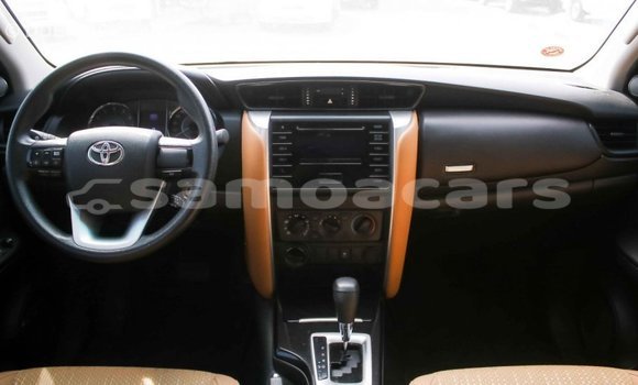 Buy Import Toyota Fortuner White Car in Import - Dubai in A'ana Buy Import Toyota Fortuner White Car in Import - Dubai in A'ana