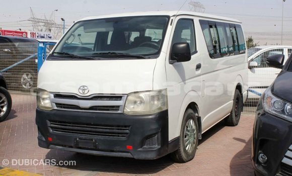 Buy Import Toyota Hiace White Car in Import - Dubai in A'ana Buy Import Toyota Hiace White Car in Import - Dubai in A'ana