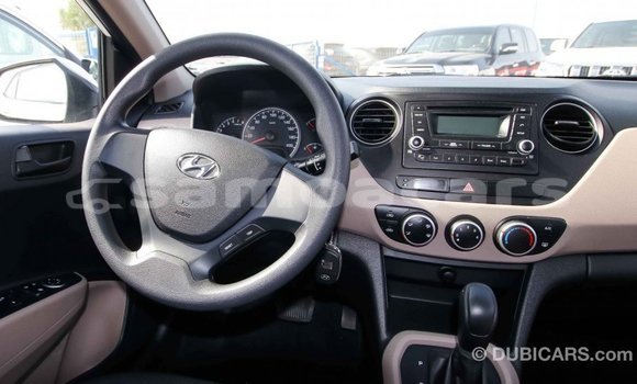 Buy Import Hyundai i10 White Car in Import - Dubai in A'ana Buy Import Hyundai i10 White Car in Import - Dubai in A'ana