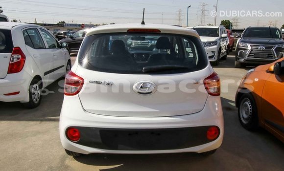 Buy Import Hyundai i10 White Car in Import - Dubai in A'ana Buy Import Hyundai i10 White Car in Import - Dubai in A'ana