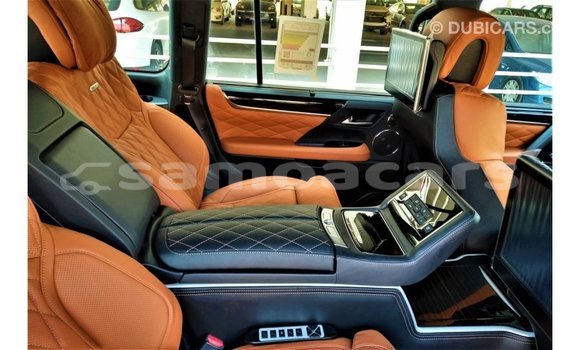 Acheter Import Voiture Lexus LX Noir à Import - Dubai, A'ana Acheter Import Voiture Lexus LX Noir à Import - Dubai, A'ana
