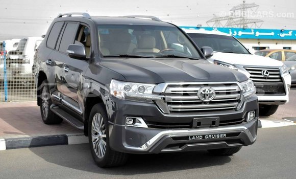 Buy Import Toyota Land Cruiser Other Car in Import - Dubai in A'ana Buy Import Toyota Land Cruiser Other Car in Import - Dubai in A'ana