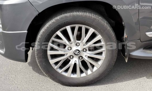 Buy Import Toyota Land Cruiser Other Car in Import - Dubai in A'ana Buy Import Toyota Land Cruiser Other Car in Import - Dubai in A'ana