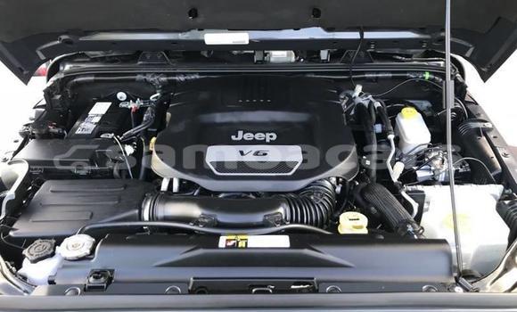 Acheter Import Voiture Jeep Wrangler Noir à Import - Dubai, A'ana Acheter Import Voiture Jeep Wrangler Noir à Import - Dubai, A'ana