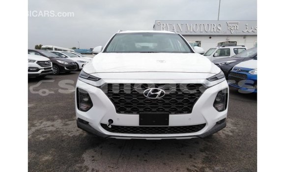 Buy Import Hyundai Santa Fe White Car in Import - Dubai in A'ana Buy Import Hyundai Santa Fe White Car in Import - Dubai in A'ana