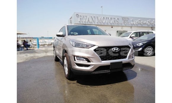 Buy Import Hyundai Tucson Other Car in Import - Dubai in A'ana Buy Import Hyundai Tucson Other Car in Import - Dubai in A'ana