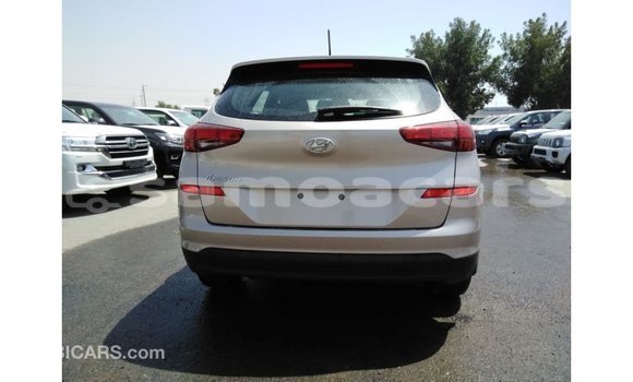 Buy Import Hyundai Tucson Other Car in Import - Dubai in A'ana Buy Import Hyundai Tucson Other Car in Import - Dubai in A'ana