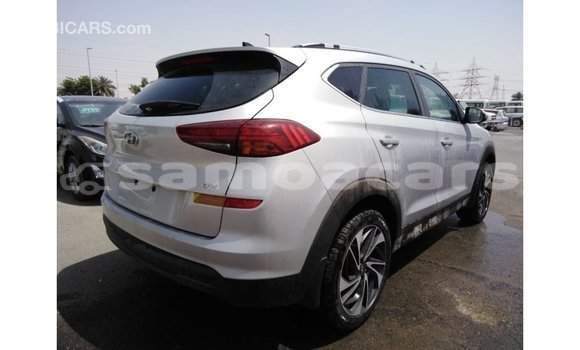 Buy Import Hyundai Tucson Other Car in Import - Dubai in A'ana Buy Import Hyundai Tucson Other Car in Import - Dubai in A'ana