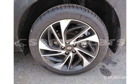 Buy Import Hyundai Tucson Other Car in Import - Dubai in A'ana Buy Import Hyundai Tucson Other Car in Import - Dubai in A'ana