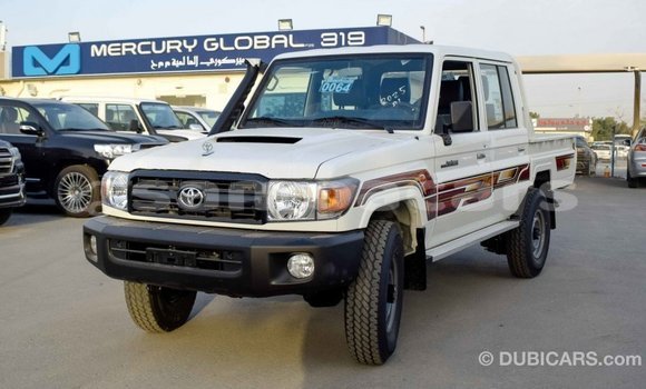 Buy Import Toyota Pickup White Car in Import - Dubai in A'ana Buy Import Toyota Pickup White Car in Import - Dubai in A'ana
