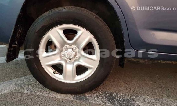 Acheter Import Voiture Toyota 4Runner Bleu à Import - Dubai, A'ana Acheter Import Voiture Toyota 4Runner Bleu à Import - Dubai, A'ana