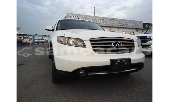 Acheter Import Voiture Infiniti FX Blanc à Import - Dubai, A'ana