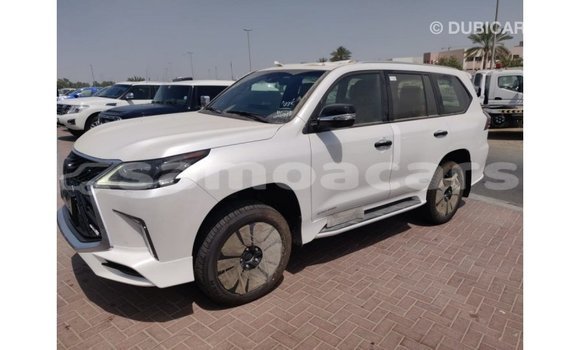 Buy Import Lexus LX White Car in Import - Dubai in A'ana Buy Import Lexus LX White Car in Import - Dubai in A'ana