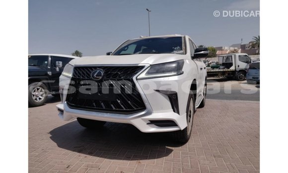 Buy Import Lexus LX White Car in Import - Dubai in A'ana Buy Import Lexus LX White Car in Import - Dubai in A'ana