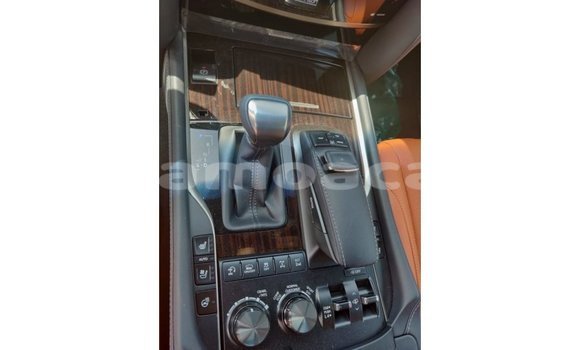 Buy Import Lexus LX White Car in Import - Dubai in A'ana Buy Import Lexus LX White Car in Import - Dubai in A'ana