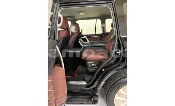 Buy Import Toyota Land Cruiser Black Car in Import - Dubai in A'ana Buy Import Toyota Land Cruiser Black Car in Import - Dubai in A'ana